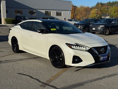 Used 2020 Nissan Maxima SR image 8