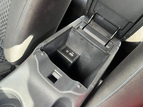 Used 2019 Nissan Sentra SR image 46