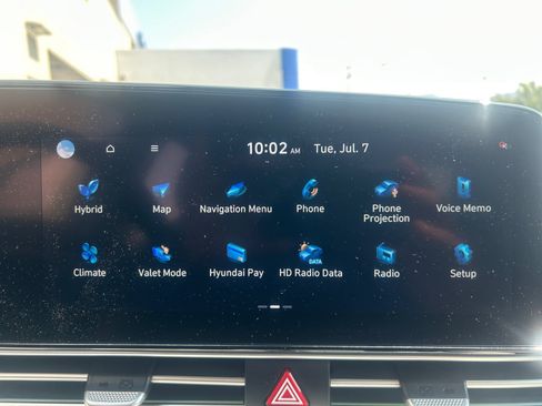 Used 2023 Hyundai Elantra Limited FWD image 19