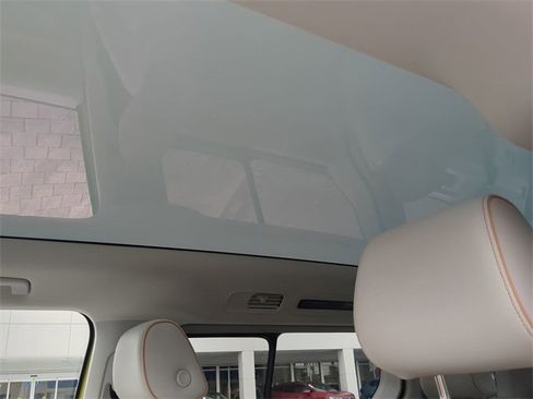 New 2025 Volkswagen ID. Buzz 1st Edition image 21