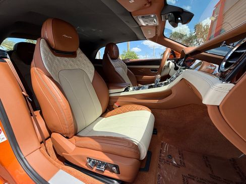 Used 2023 Bentley Continental GT Azure AWD/4WD image 48