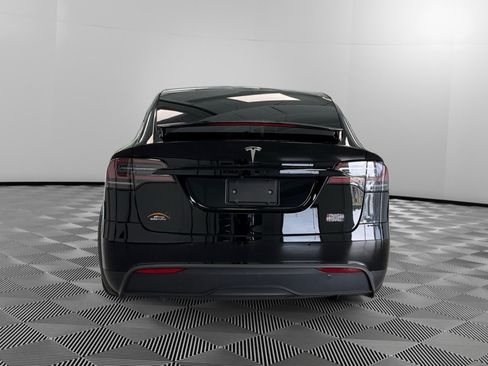 Used 2022 Tesla Model X Plaid AWD/4WD image 7