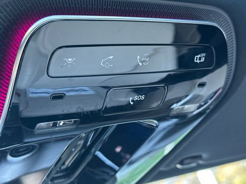 Used 2023 Mercedes-Benz C 300 Sedan image 23