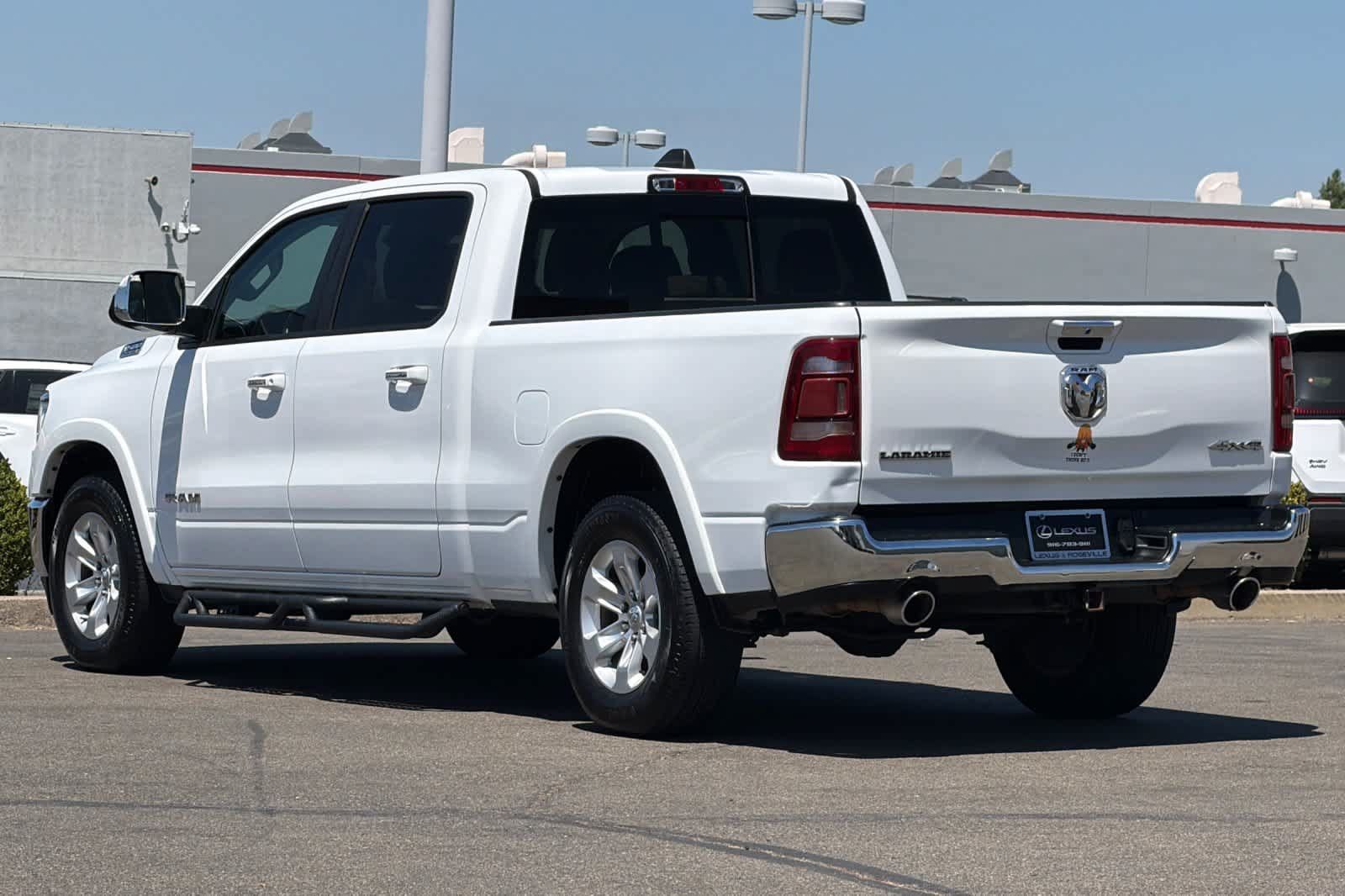 Used 2021 RAM 1500 Laramie AWD/4WD image 7
