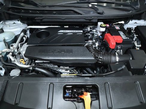 Used 2023 Nissan Rogue SV image 35