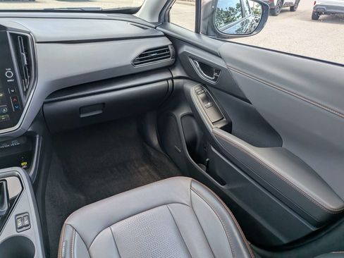 Certified 2025 Subaru Crosstrek 2.5i Limited w/ Popular Package #3A AWD/4WD image 17