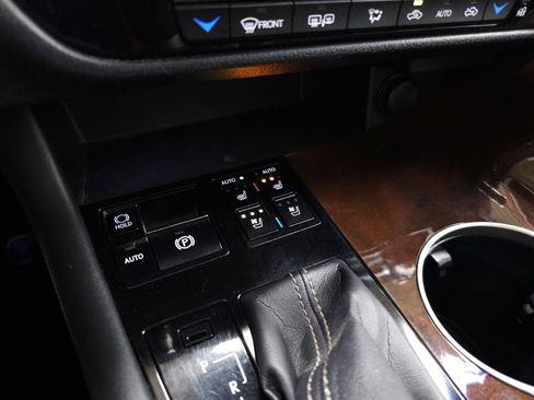 Used 2016 Lexus RX 350 AWD w/ Premium Package image 29