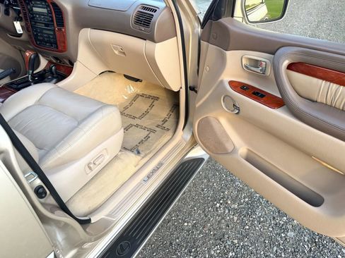 Used 2001 Lexus LX 470 4WD image 83