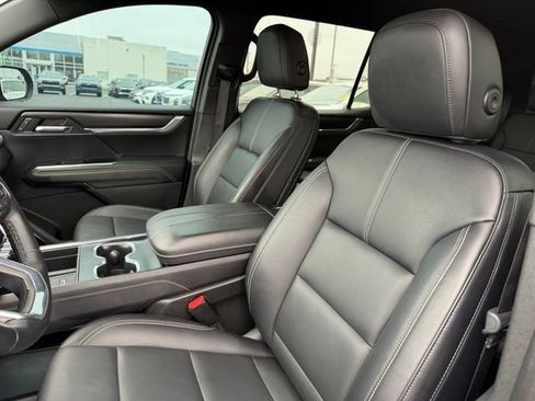 Certified 2024 GMC Acadia Elevation FWD image 18