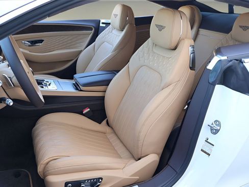 New 2026 Bentley Continental GT AWD/4WD image 16