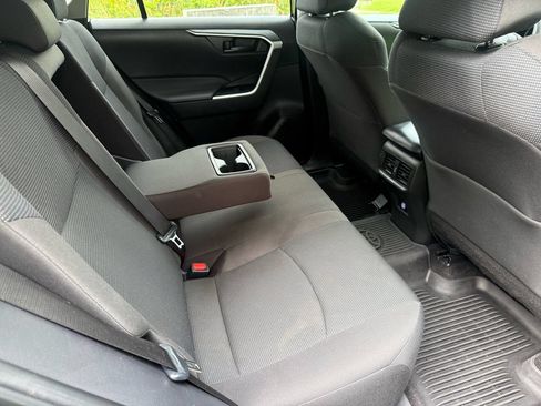 Used 2023 Toyota RAV4 LE FWD image 26