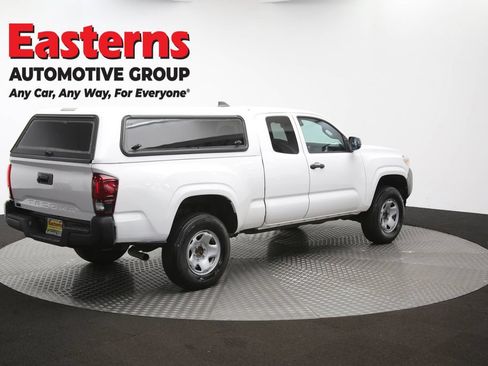 Used 2020 Toyota Tacoma SR RWD image 38
