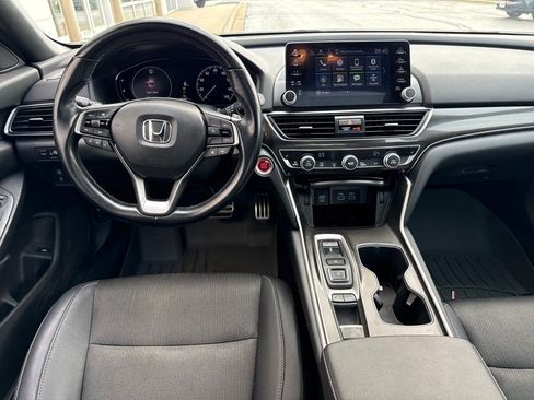 Used 2021 Honda Accord Sport image 7