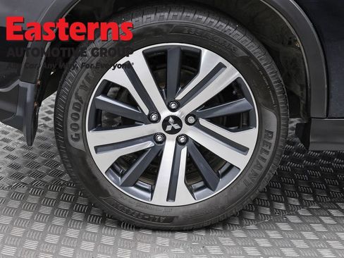 Used 2022 Mitsubishi Outlander Sport ES AWD/4WD image 28