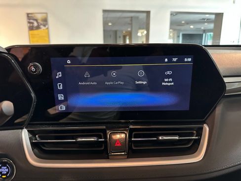 Used 2025 Chevrolet TrailBlazer LT FWD image 20