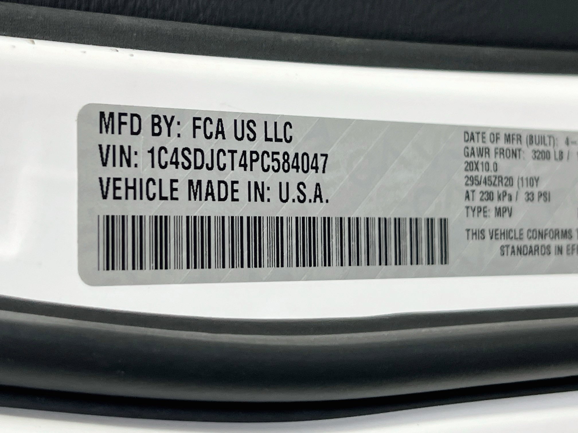 Used 2023 Dodge Durango R/T w/ Tow 'N Go Package AWD/4WD image 33
