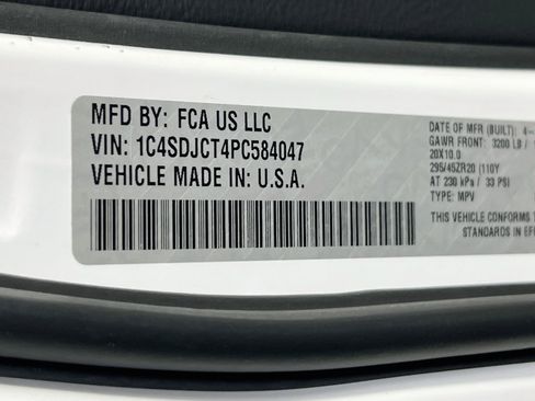 Used 2023 Dodge Durango R/T w/ Tow 'N Go Package AWD/4WD image 33