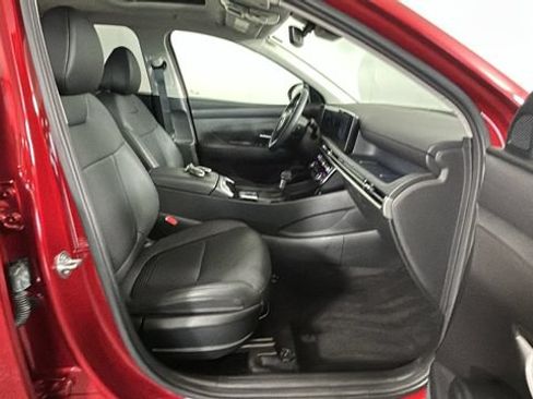 Used 2025 Hyundai Tucson SEL AWD/4WD image 30