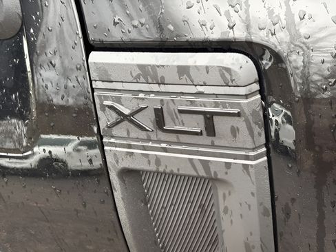 Used 2025 Ford Maverick XLT w/ XLT Luxury Package AWD/4WD image 18