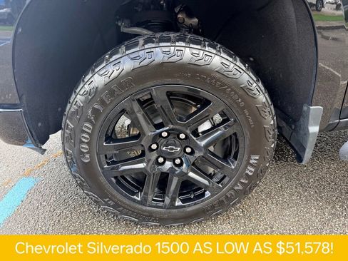Used 2024 Chevrolet Silverado 1500 LT Trail Boss w/ Convenience Package II AWD/4WD image 32