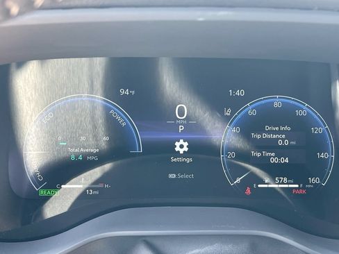 Used 2026 Toyota Sienna Limited FWD image 4
