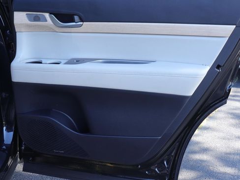 Used 2023 Hyundai Palisade Limited w/ Cargo Package image 23