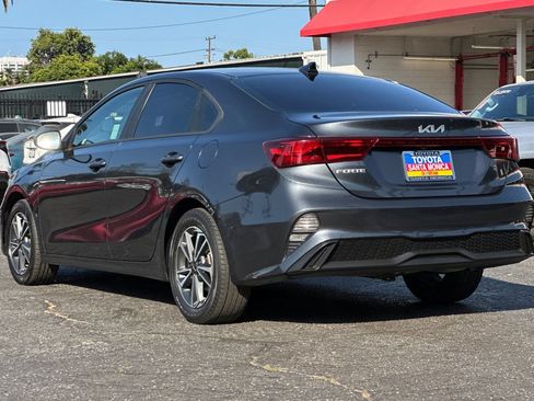 Used 2023 Kia Forte LXS FWD image 6