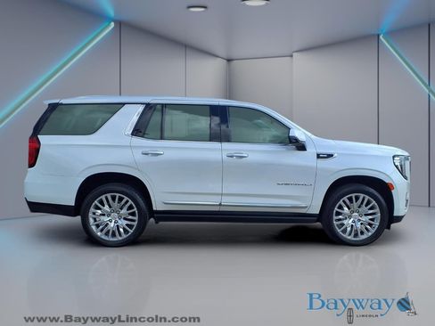 Used 2023 GMC Yukon Denali RWD image 9