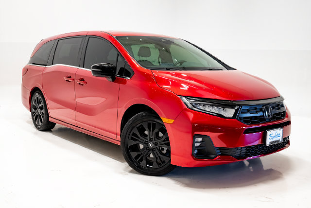 Used 2025 Honda Odyssey Sport-L image 8