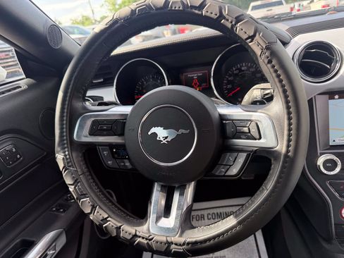 Used 2017 Ford Mustang Premium w/ Equipment Group 201A RWD image 18