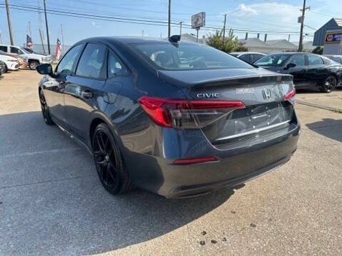 Used 2024 Honda Civic Sport image 9