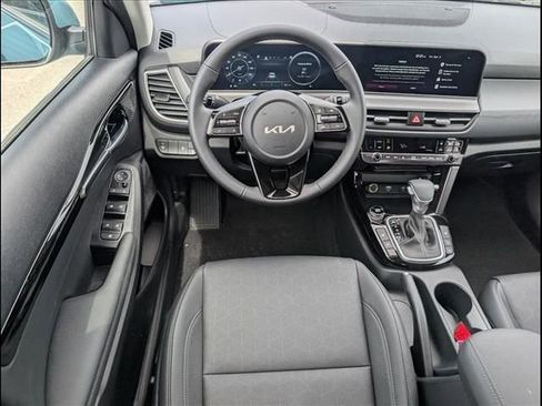 New 2026 Kia Seltos EX FWD image 6