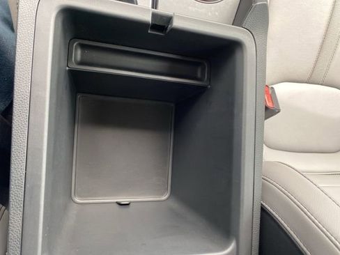 Used 2025 Honda Pilot EX-L image 34