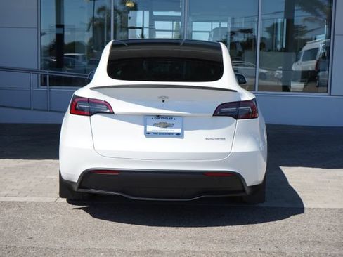 Used 2023 Tesla Model Y Performance AWD/4WD image 7