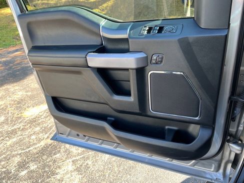 Used 2020 Ford F150 Lariat w/ Equipment Group 502A Luxury image 15