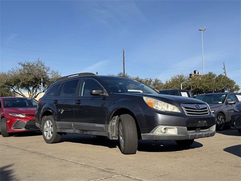 Used 2012 Subaru Outback 2.5i Premium image 3