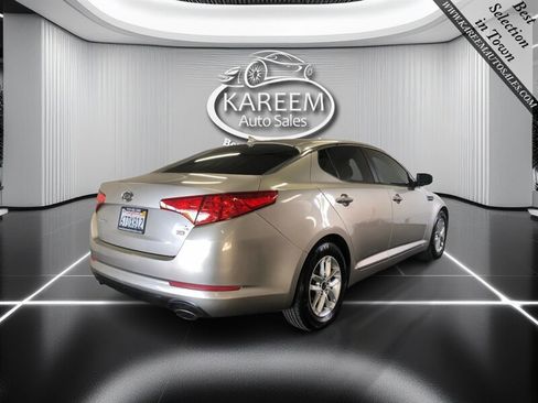 Used 2011 Kia Optima LX w/ Convenience Pkg image 5