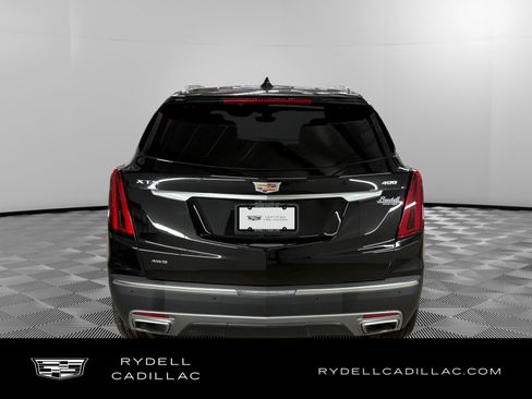 Certified 2025 Cadillac XT5 Premium Luxury w/ Technology Package AWD/4WD image 4