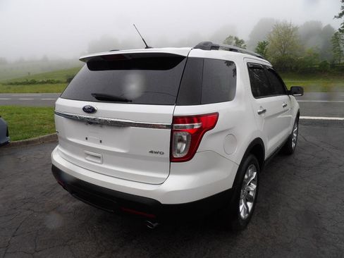 Used 2012 Ford Explorer XLT AWD/4WD image 7
