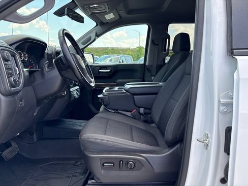 Used 2021 Chevrolet Silverado 1500 LT AWD/4WD image 13