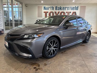 Certified 2022 Toyota Camry SE w/ Carpet Mat Package (TMS)