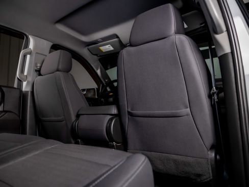 Used 2024 Chevrolet Silverado 1500 Custom w/ Turbomax Blackout Package AWD/4WD image 15