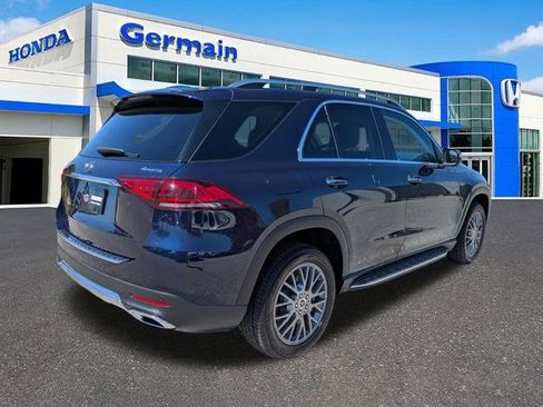Used 2022 Mercedes-Benz GLE 450 4MATIC image 3