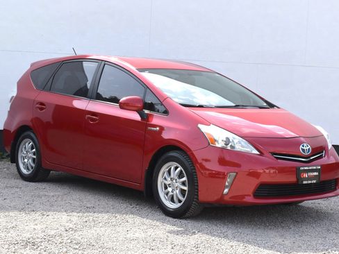 Used 2012 Toyota Prius V Two FWD image 35