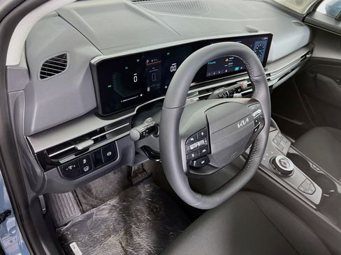 New 2026 Kia Sportage S image 7