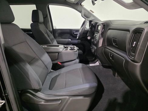 Used 2019 Chevrolet Silverado 1500 Custom image 23