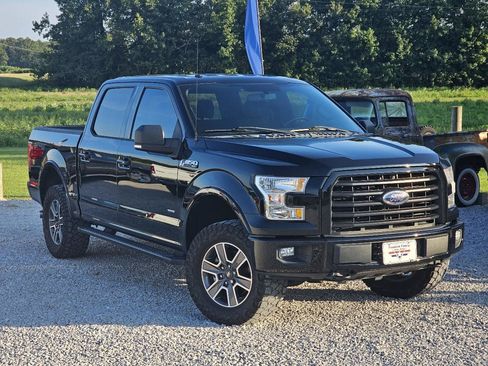 Used 2017 Ford F150 XLT w/ Equipment Group 302A Luxury AWD/4WD image 2