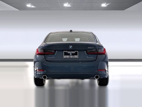 Used 2026 BMW 330i Sedan w/ Convenience Package image 9