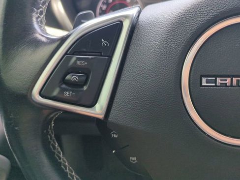 Used 2021 Chevrolet Camaro LT w/ Technology Package RWD image 28