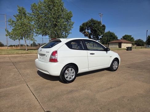 Used 2009 Hyundai Accent GS FWD image 26